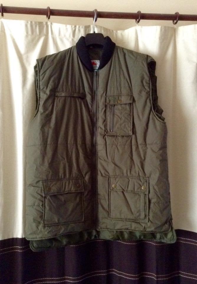 Veste chaude sans manches homme de grand taille 3XL, Vêtements | Hommes, Blousons sans Manches, Enlèvement ou Envoi, Comme neuf