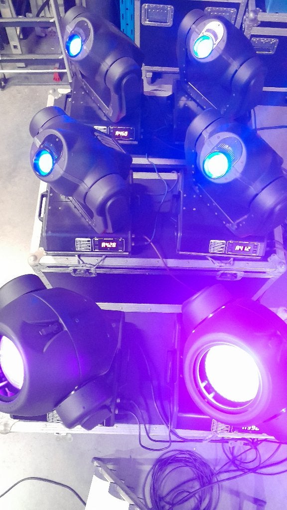 6 x tête mobile, Enlèvement, Utilisé, Lumières