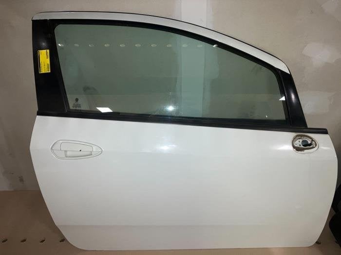 Portier 2Deurs rechts van een Fiat Punto Evo (ONBEKEND), Gebruikt, -, Deur, -