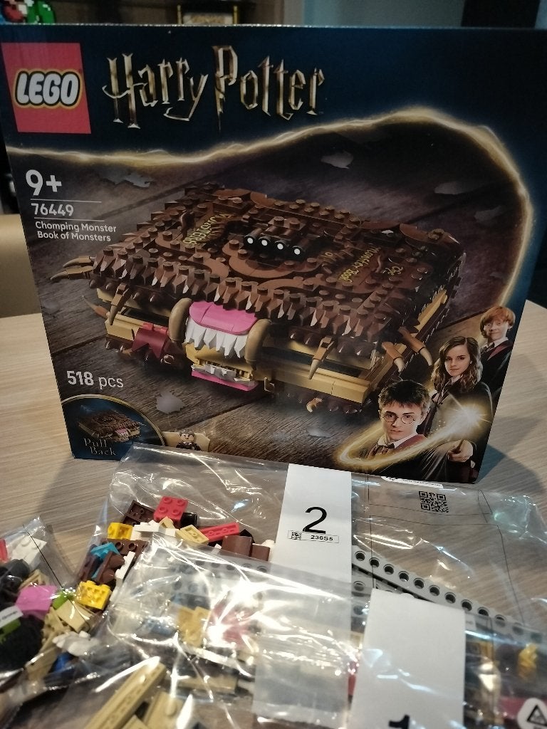 Lego  monsterboek harry potter 76449 en wilde dieren 31159, Lego, Ophalen of Verzenden, Zo goed als nieuw, Complete set