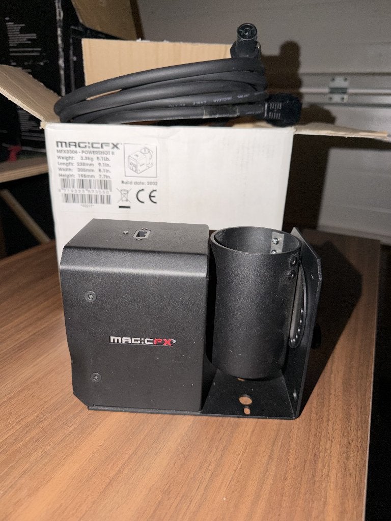 2 X Magic FX Powershot II confettimachine, Ophalen, Zo goed als nieuw, Overige typen