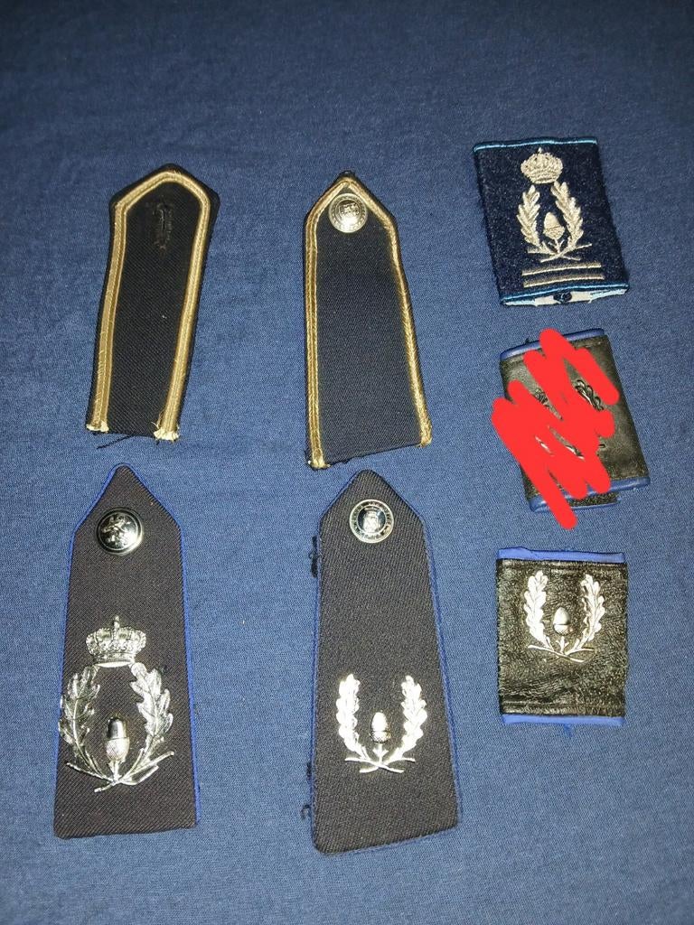 Lot d'un grade de la police rurale, Collections, Enlèvement ou Envoi