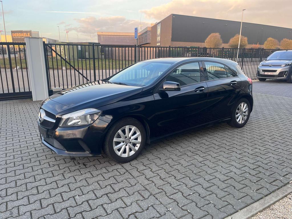 Mercedes-Benz A 180 A 160 102pk / Airco / Alu 16 / GPS, Auto's, 122 pk, Gebruikt, Zwart, 4 cilinders