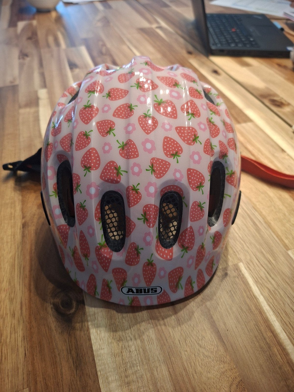 Fietshelm merk Abus, maat 50-55cm (perfecte staat), Vélos & Vélomoteurs, Enlèvement, Neuf, Fille, ABUS Smiley 3
