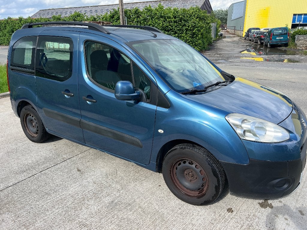 5 Place Peugeot Partner 1.6 Essence, Autos, Achat, Entreprise, Boîte manuelle, 5 portes