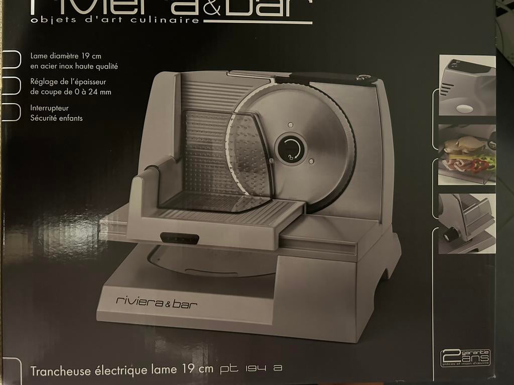 Electrische snijmachine, Ophalen, Zo goed als nieuw