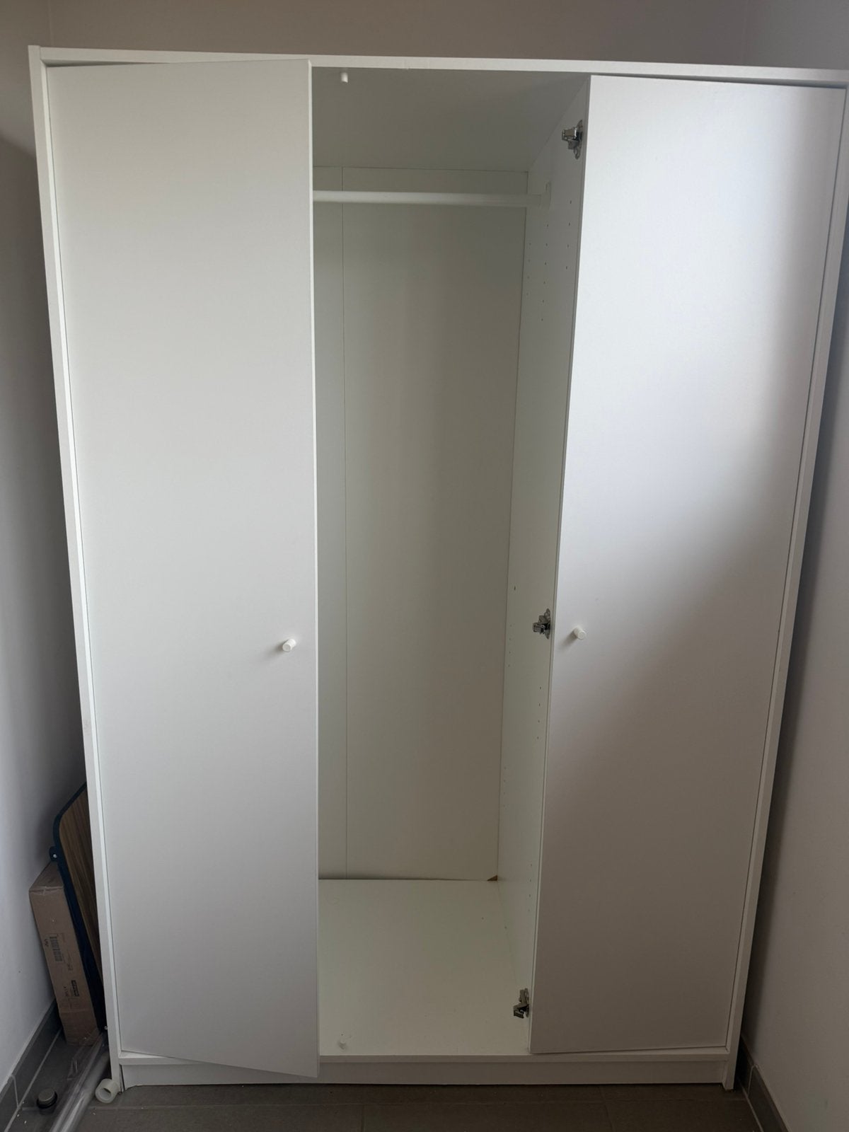 Kleding kast, Ophalen, Gebruikt