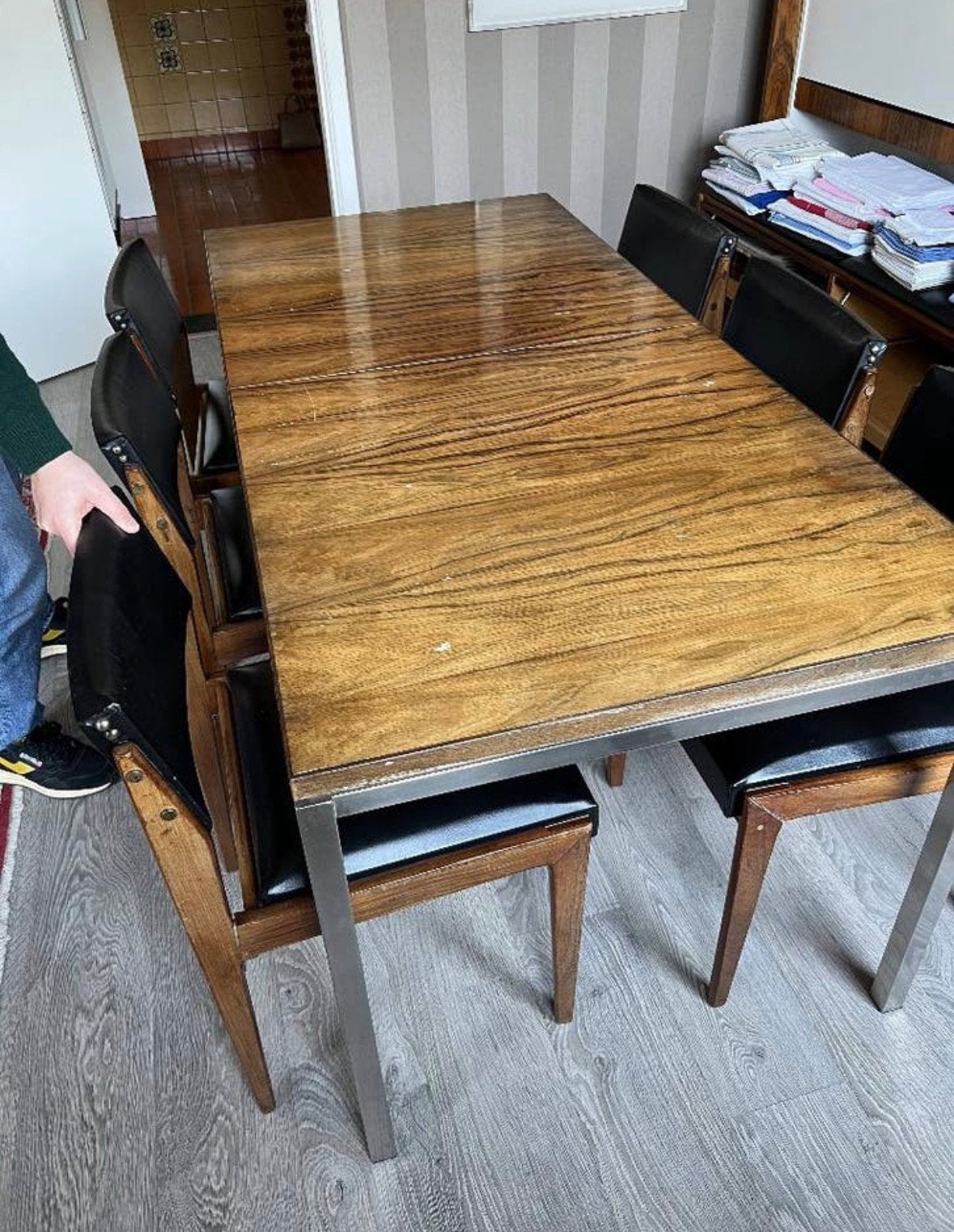 Antieke vintage eettafel diner, Enlèvement