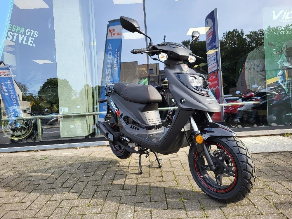 Mash Legend'r 50cc B klasse, Fietsen en Brommers, Scooters | Overige merken, Ophalen, Nieuw, Klasse B (45 km/u), Benzine