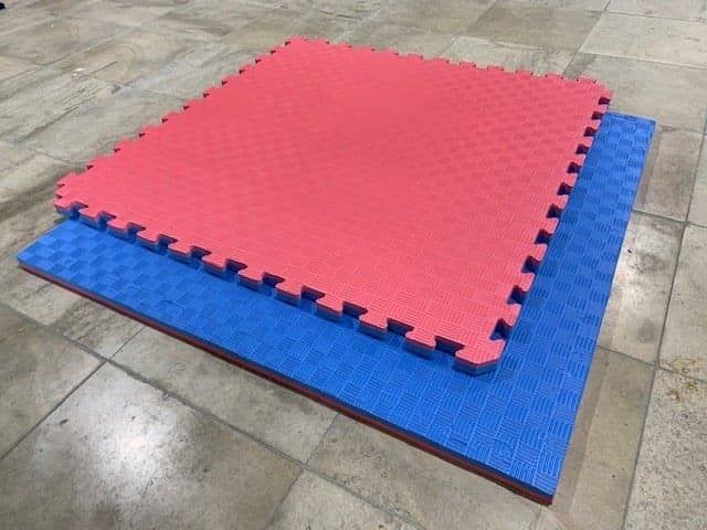 Tatami Puzzle 1mx1mx2.6cm epaisseur. Mousse EVA Bleu/rose, Sport en Fitness, Vechtsporten en Zelfverdediging, Info@kriden.be, Overige