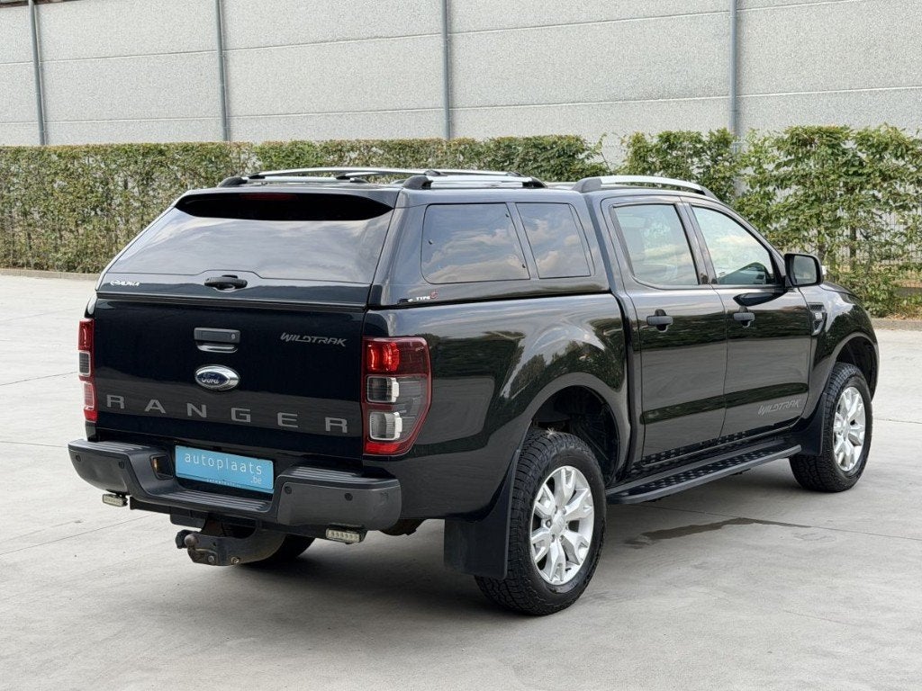 Ford Ranger 3.2L Wildtrak 4x4 Automaat 120000km Camera, Auto's, Automaat, Zwart, Zwart, Bedrijf