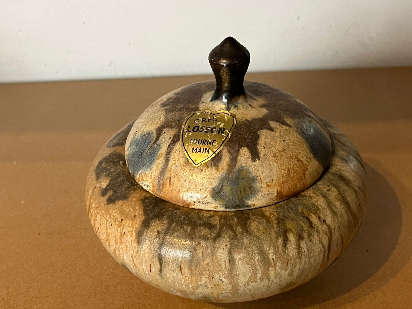 Bouffioulx Art snoeppot met deksel van steengoed - LOSSON, Antiek en Kunst, Ophalen of Verzenden