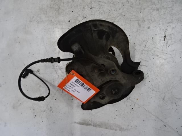 MOYEU DE ROUE AVANT GAUCHE Mercedes-Benz C (W203), Mercedes-Benz, Mevr. I. Hauben, Utilisé, Rue de l'Espoir 34 34
4030  GRIVEGNÉE, BE