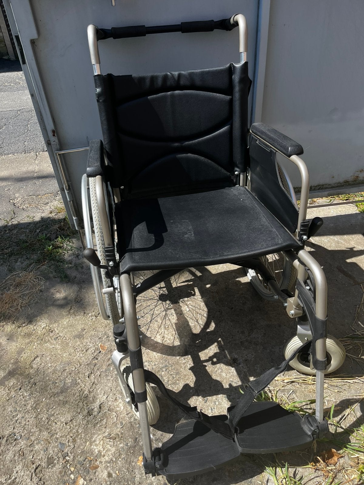 Fauteuil roulant Vermeire, Divers, Chaises roulantes, Enlèvement, Comme neuf