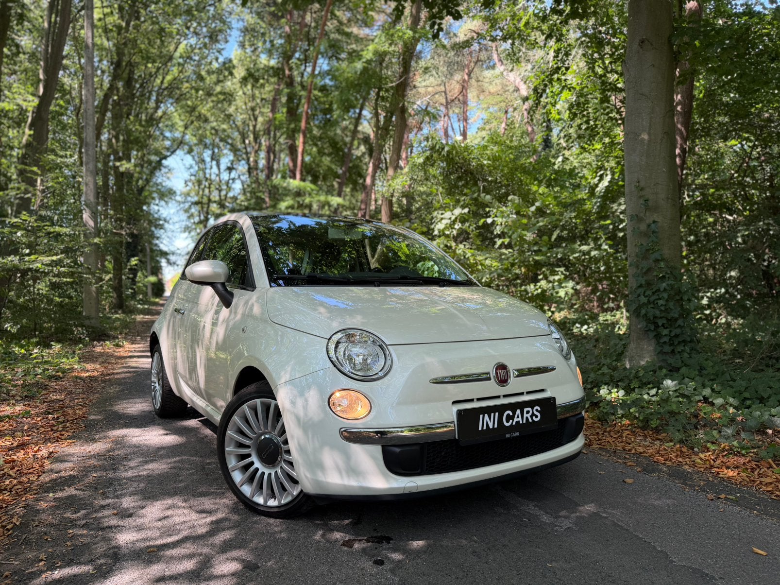 Fiat 500 Benzine, Auto's, Voorwielaandrijving, https://public.car-pass.be/vhr/d801411b-9f82-4137-addd-90606c3cc497, 875 cc, Wit
