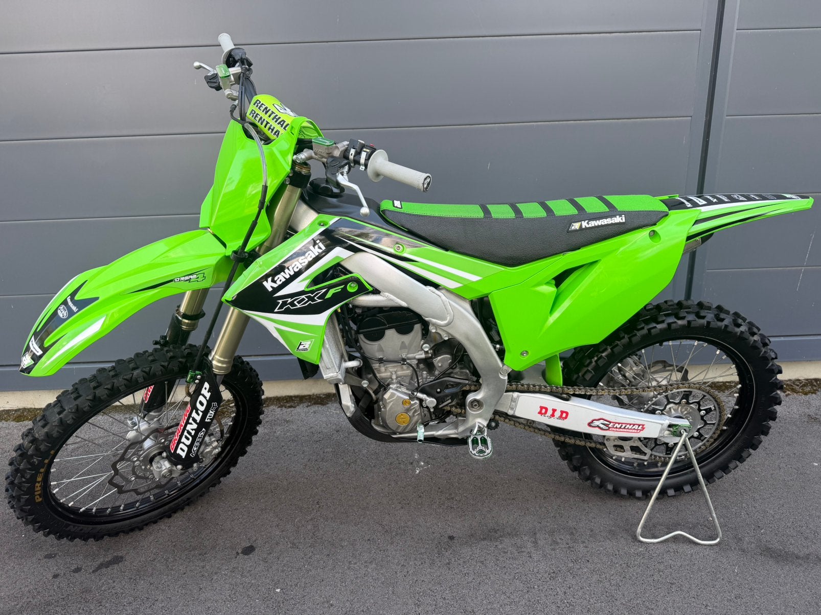 250 kxf 2023, Vélos & Vélomoteurs, Enlèvement ou Envoi, Comme neuf