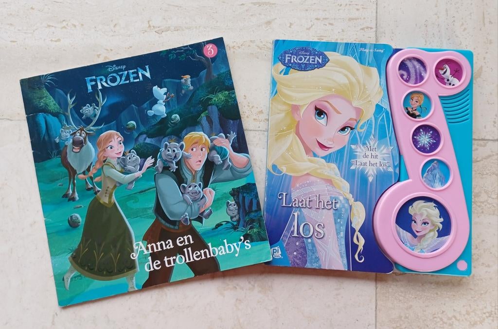 Boeken Frozen, Boeken, Gelezen, Fictie algemeen, Jongen of Meisje, Ophalen of Verzenden