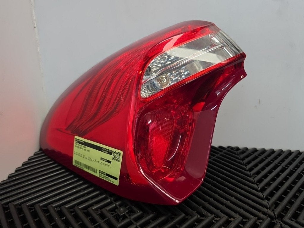 FEU ARRIÈRE GAUCHE Citroën DS5 (KD / KF) (|9803167880|), Citroën, Kontakt-citroen@citroen.com, Utilisé, Citroën Deutschland GmbH