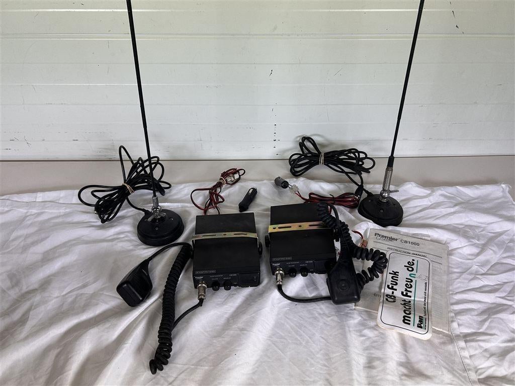 A7344. 2 stuks Premier CB 1000 27 MC Bak, incl. toebehoren, Télécoms, Émetteurs & Récepteurs, Utilisé, Enlèvement ou Envoi