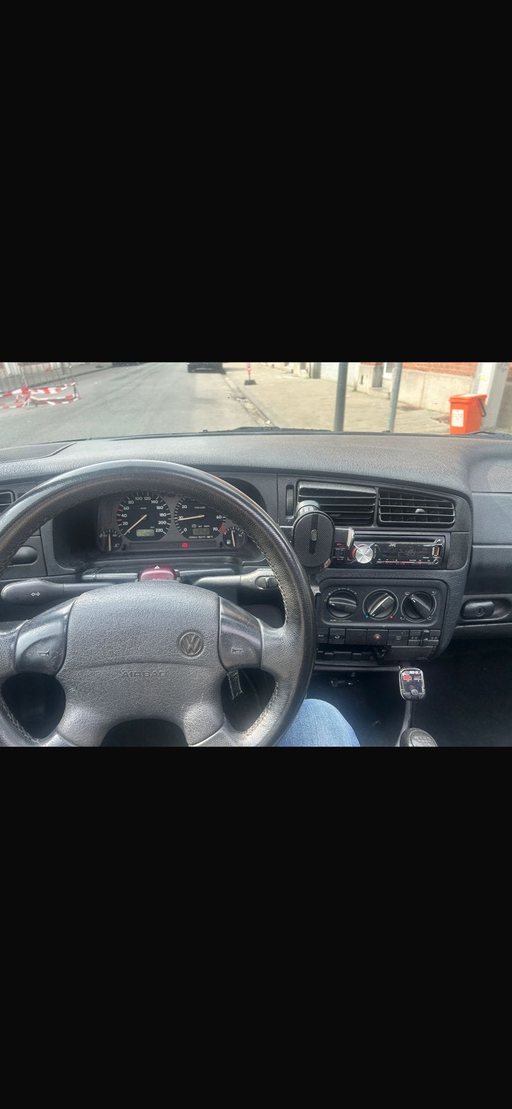 Golf 3gt 1.6 essence année 1997, Autos, Euro 2, Achat, Boîte manuelle, Toit ouvrant