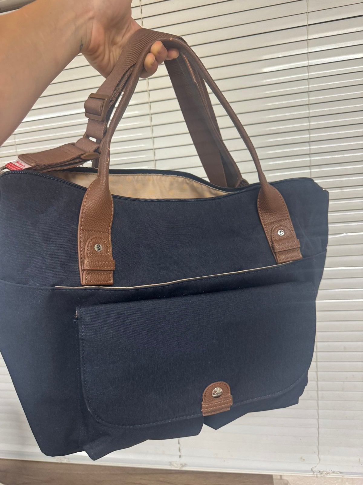 Babymel London Verzorgingstas / Luiertas – Babytas, Enfants & Bébés, Sac à langer bébé, Comme neuf, Sac à langer, Plusieurs compartiments de rangement