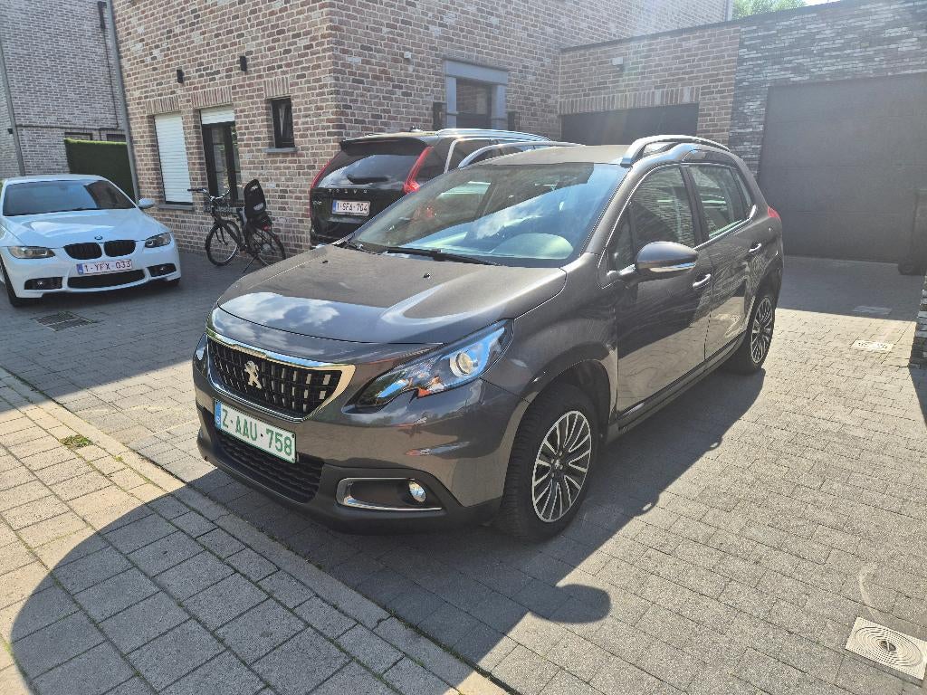 Peugeot 2008 1.2benzine 2019 AC Navi Cruise Control GARANTIE, Voorwielaandrijving, 1199 cc, 5 deurs, 3 cilinders