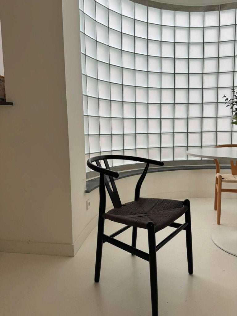 Scandinavische stoelen - 6 stuks beschikbaar, Maison & Meubles, Chaises, Enlèvement, Utilisé, Noir, Bois