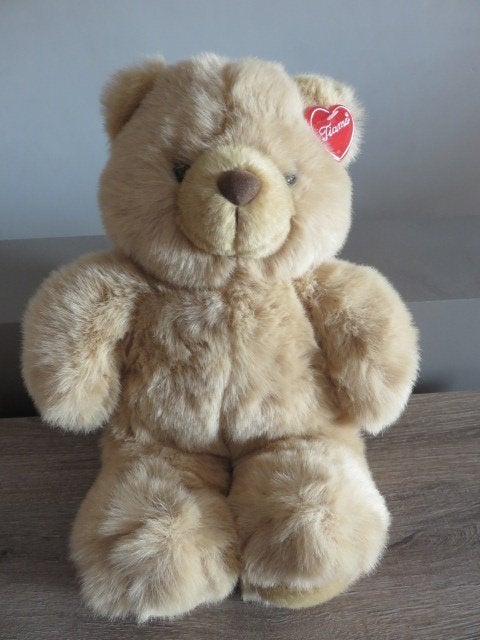 Knuffelbeer - Knuffel - pluche - Ti Amo - beer - Tiamo, Ophalen of Verzenden, Zo goed als nieuw, Stoffen beer, Overige merken