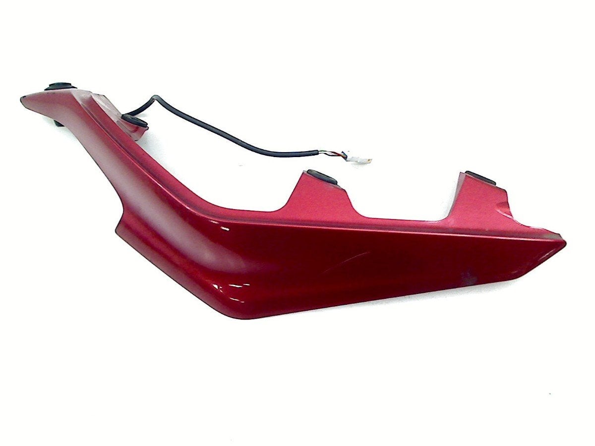 QUEUE DE CARENAGE DROIT Yamaha Niken GT 2021- (MXT850D), Dhr. S. di Majo, Utilisé, Info@cama-motorparts.nl, P.J. Troelstraweg 8 8
3144 CX  MAASSLUIS, NL