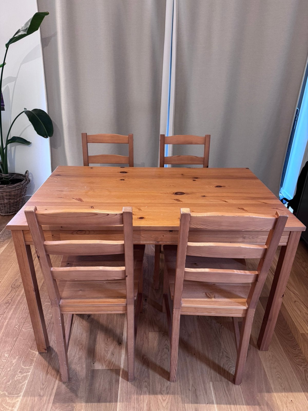 Eettafel met 4 stoelen, Huis en Inrichting, Ophalen, Gebruikt, 4 tot 6 stoelen