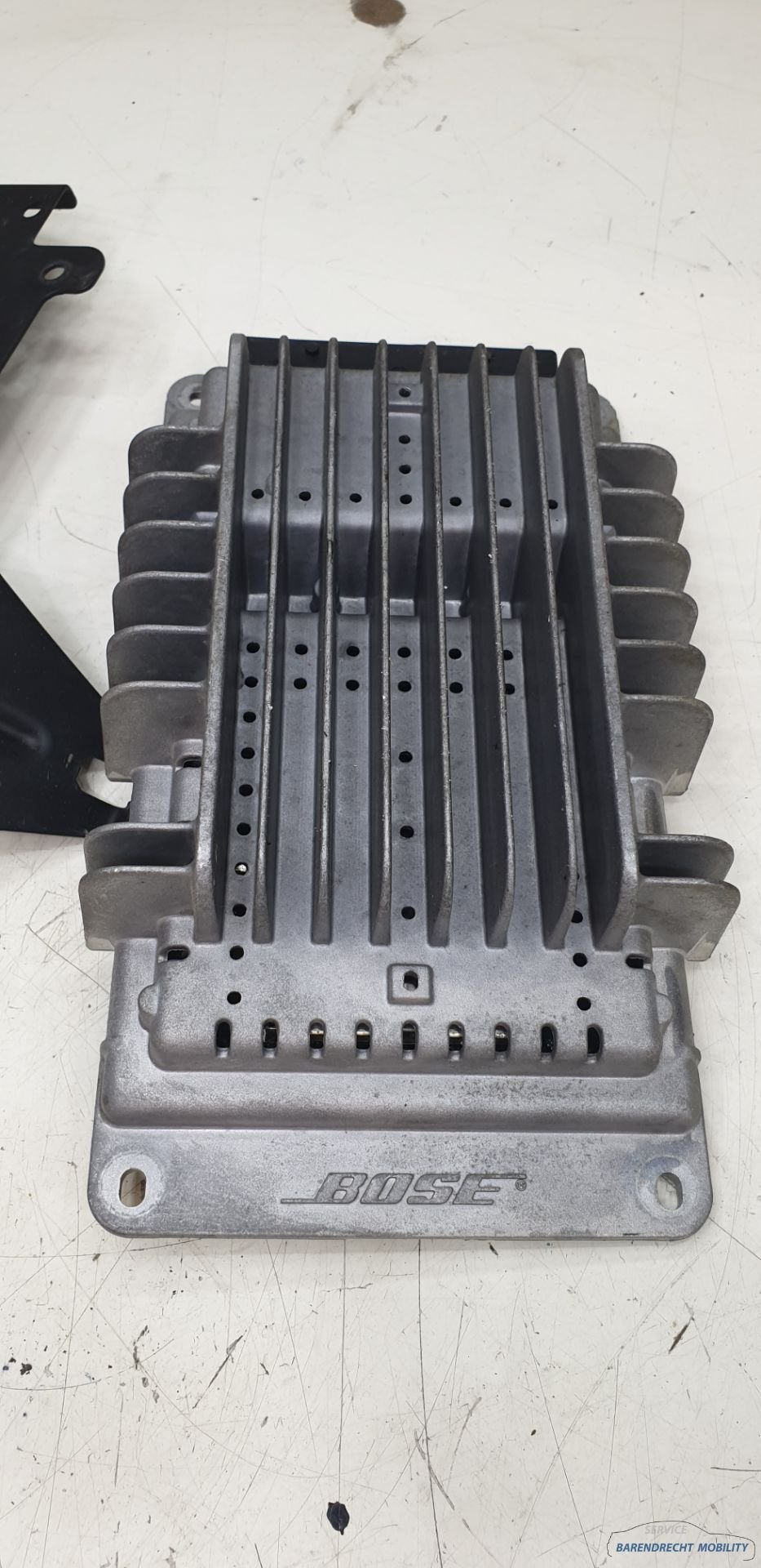 Audio versterker Bose A4 B6 Audi 8H0035223B origineel gebrui, Auto-onderdelen, Gebruikt, AUDI AG, Auto-Union-Strasse 1
85045  Ingolstadt, DE