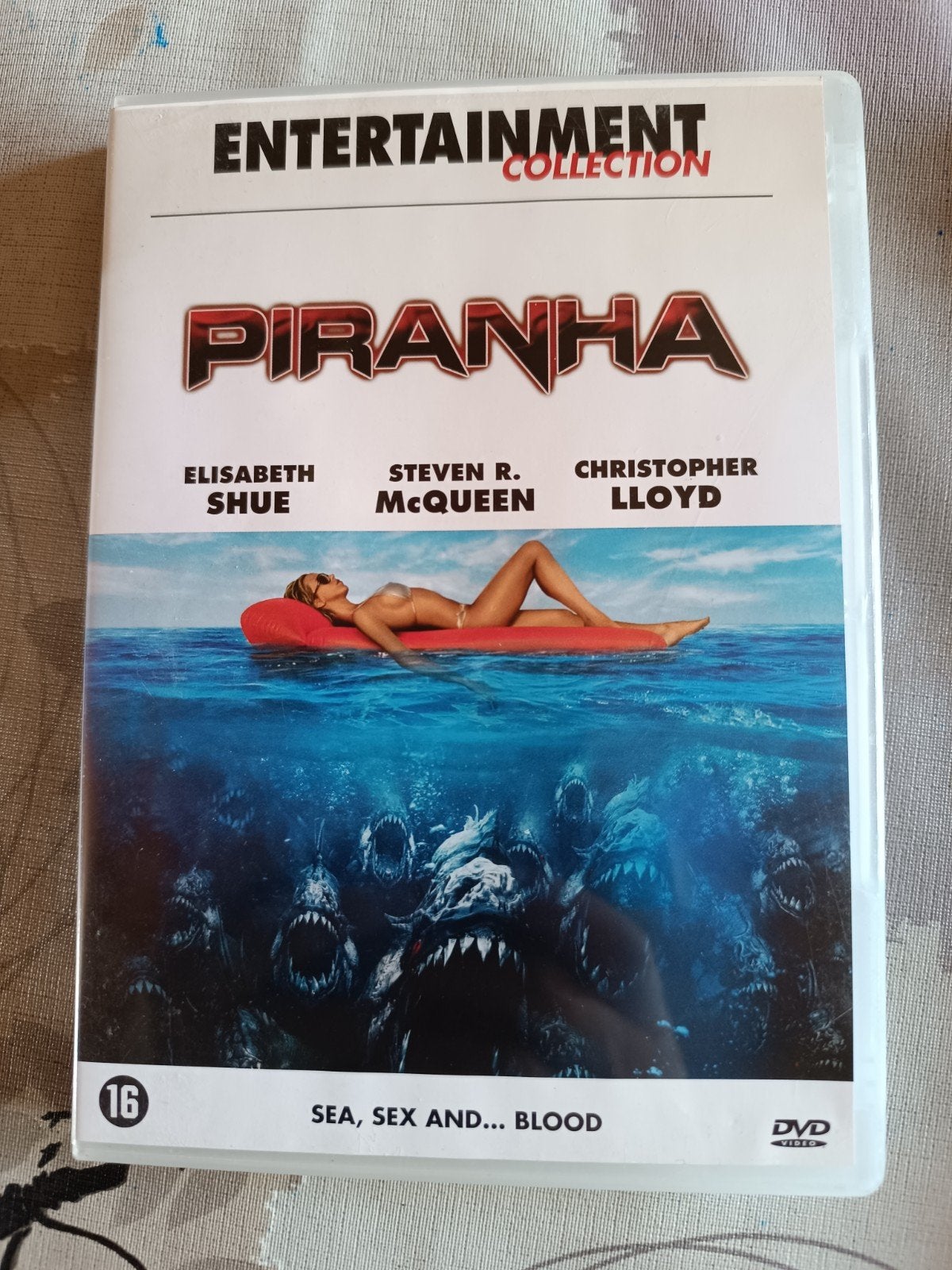 Piranha, Enlèvement ou Envoi