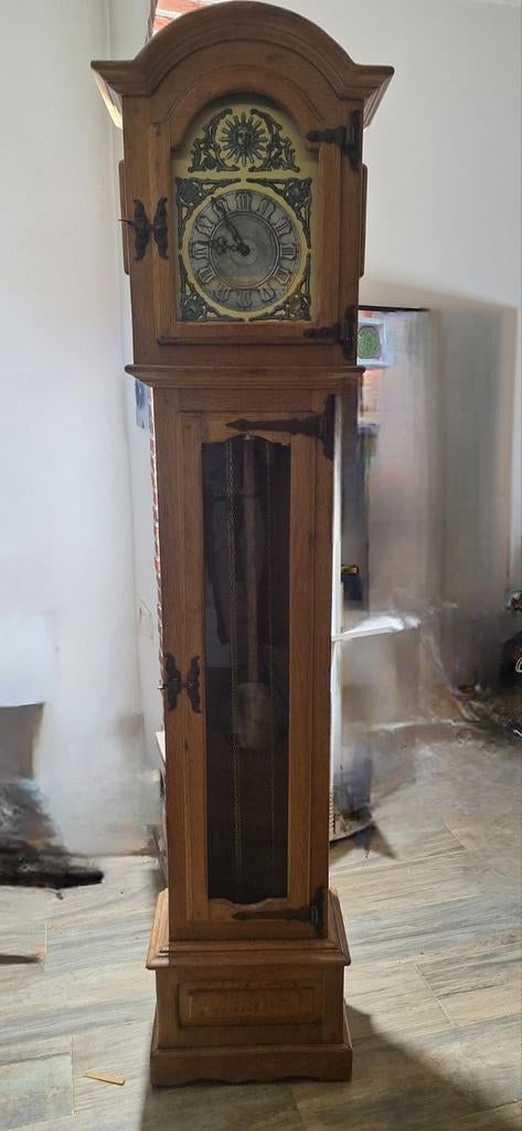 Grande horloge de parquet en bois massif, Enlèvement