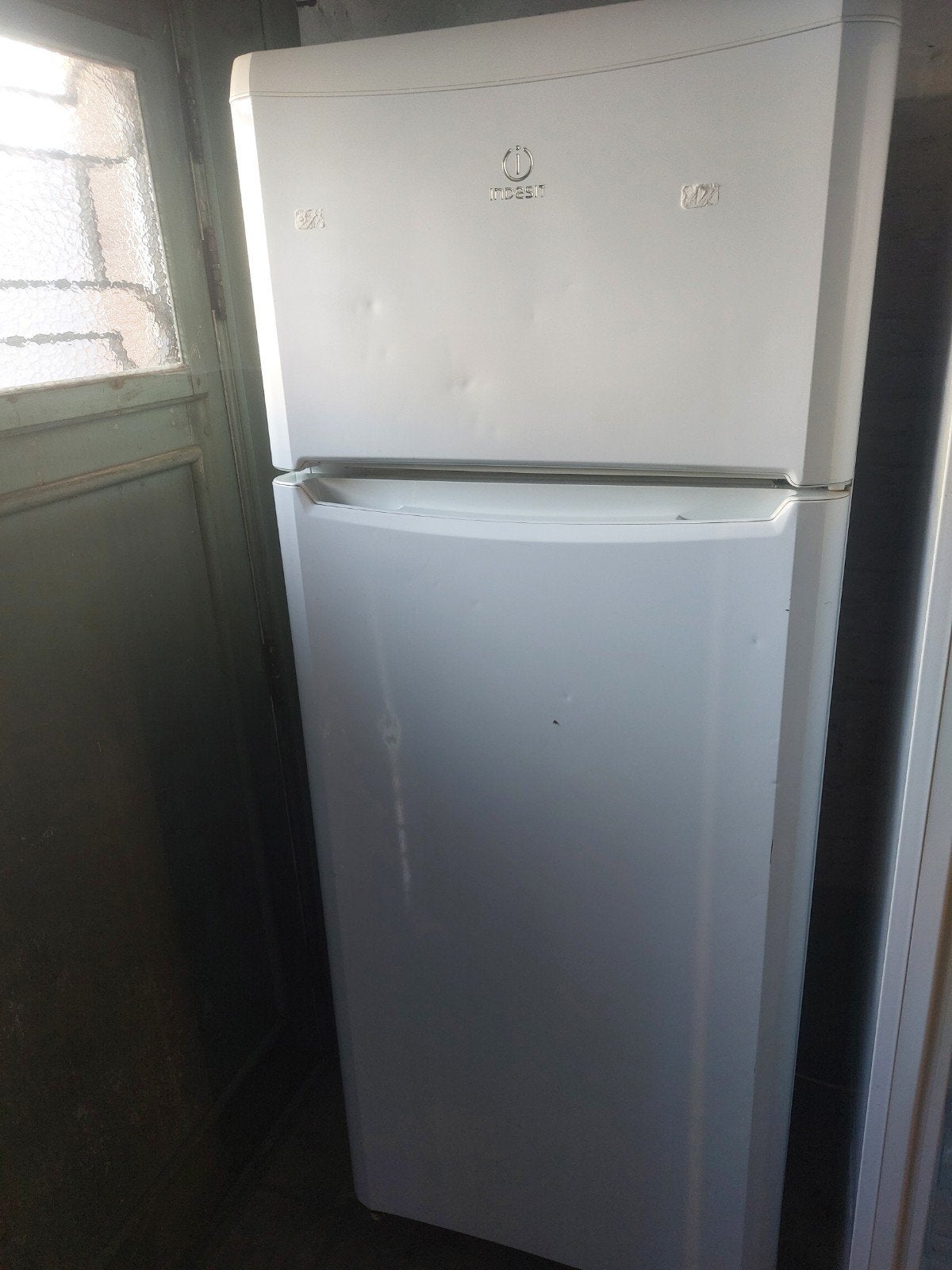 koelkast whirlpool werkt perfect 100 €, Elektronische apparatuur, Koelkasten en IJskasten, Ophalen of Verzenden