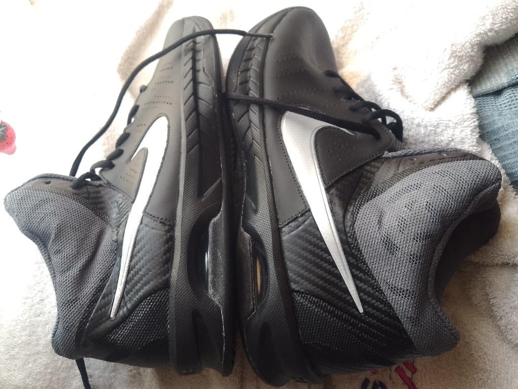 45 baskets Nike VISI pro 6 black silver Air in nieuwstaat!, Vêtements | Hommes, Chaussures, Nike, Comme neuf, Chaussures de sport
