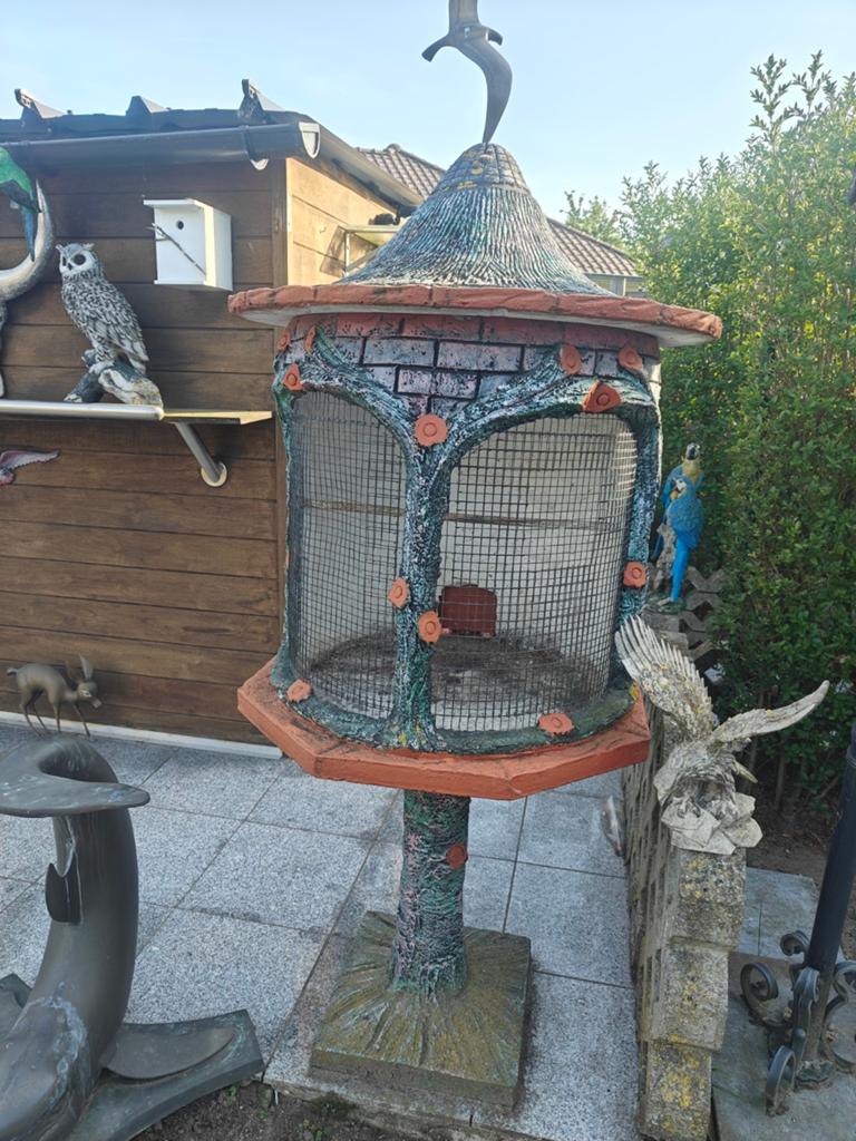 Vogelkooi, Enlèvement ou Envoi, Cage à oiseaux