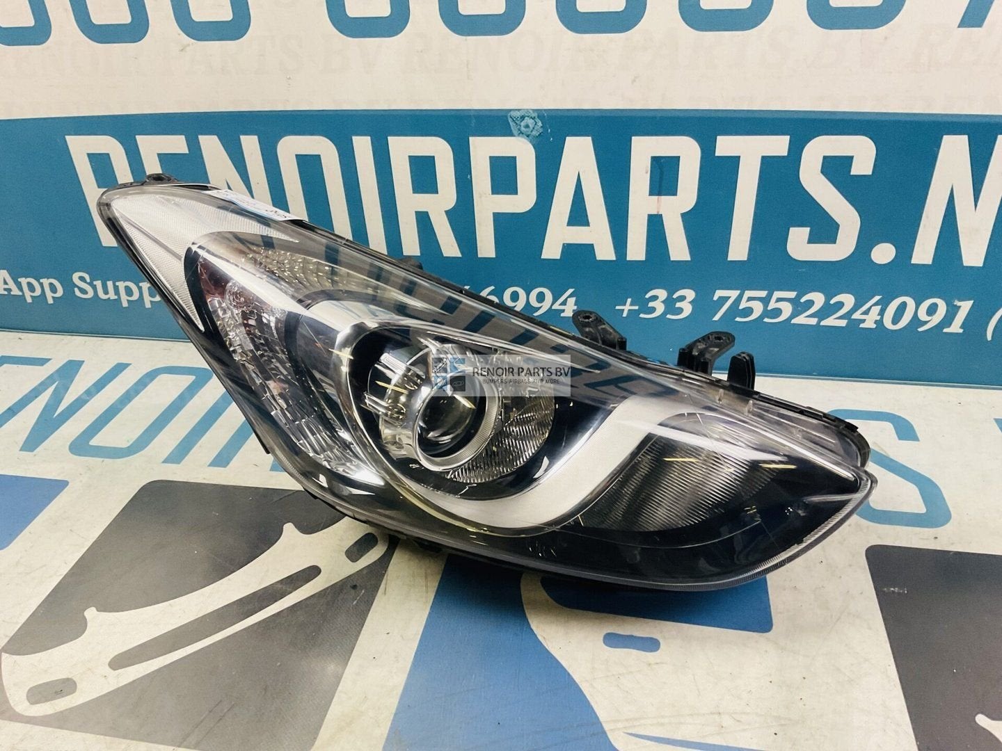 Koplamp Hyundai i30 LED H19R 92102-A6110 Rechts 2-A3-8405, Gebruikt, -, -, 6 maanden garantie
