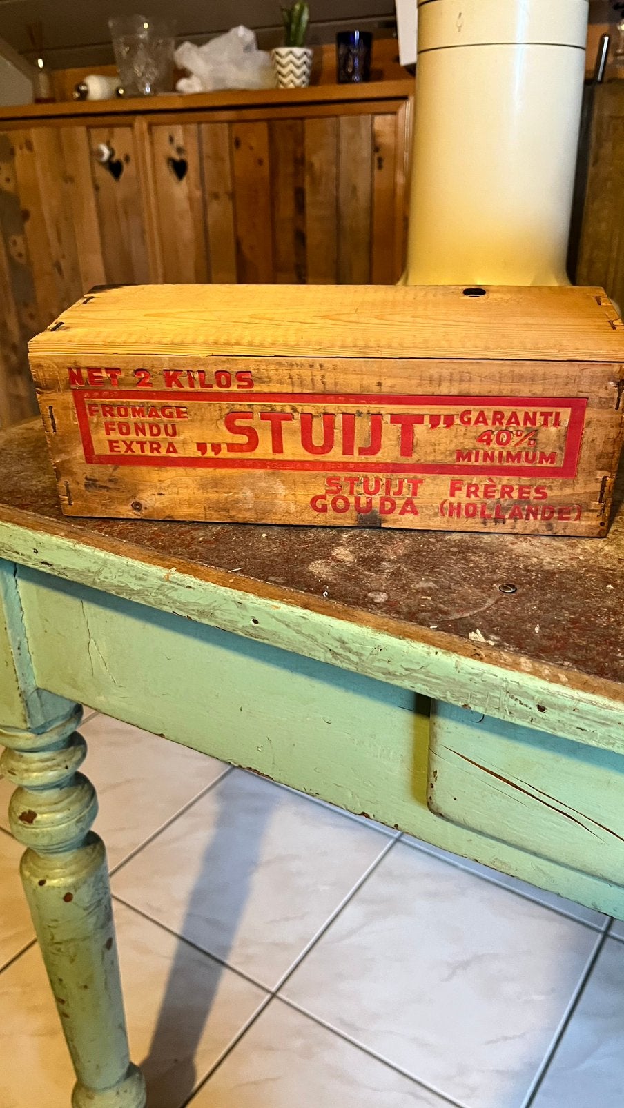 authentiek vintage houten kaasdoosje van het merk "STUIJT", Ophalen