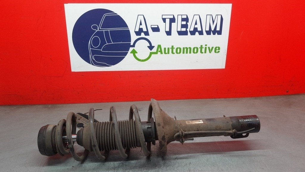 AMORTISSEUR OU ABSORBEUR DE CHOC AVANT DROIT Golf IV (1J1), Volkswagen, Volkswagen AG, Utilisé, Kundenbetreuung@volkswagen.de