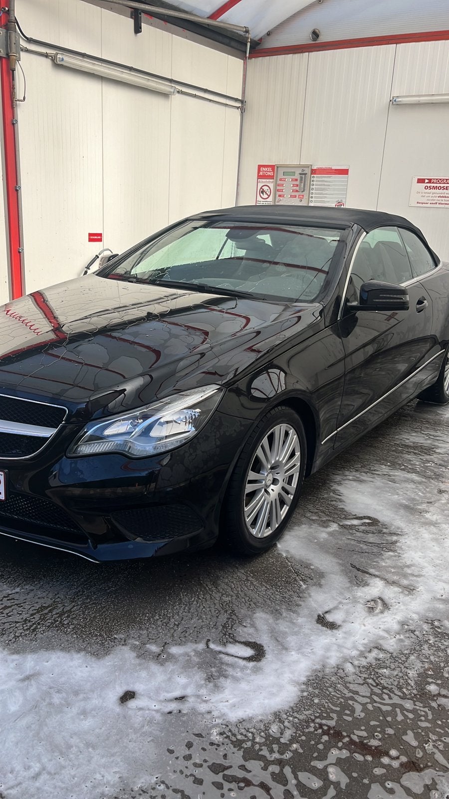 Mercedes e200 cabrio, Auto's, Automaat, Achterwielaandrijving, Zwart, Cabriolet