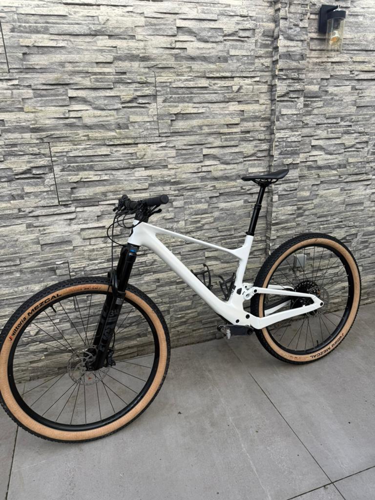 Scott scale 920 fully , full carbon , large ( als nieuw), Fietsen en Brommers, Fully, Ophalen of Verzenden, Zo goed als nieuw