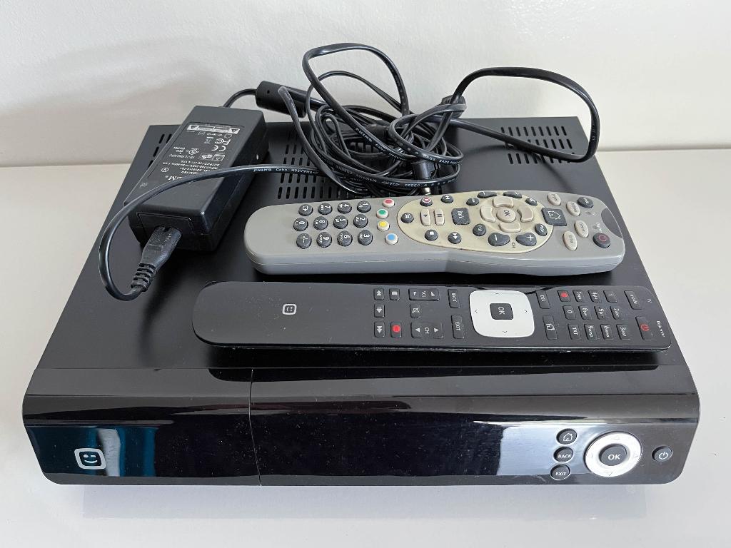 Telenet Digicorder DC-AD2200 HD met afstandsbediening, Audio, Tv en Foto, Decoders en Harddiskrecorders, Ophalen of Verzenden