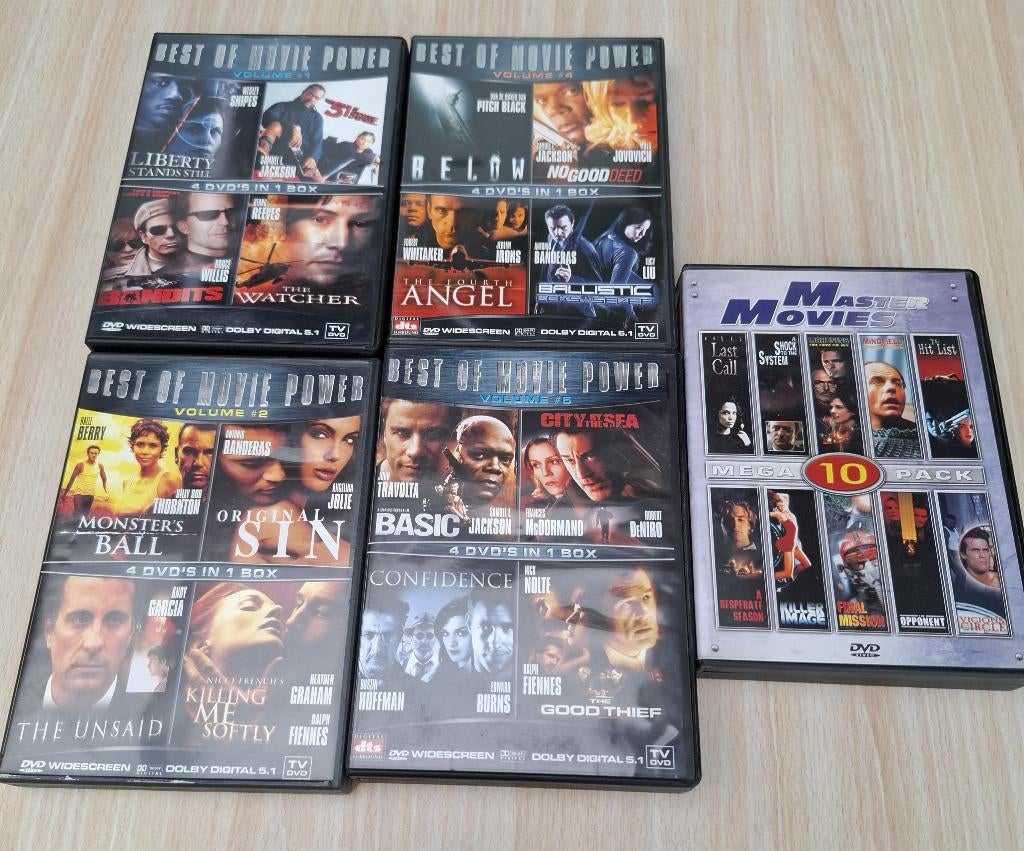 verkoop DVD -movie box-(foto 9) movie box met meerdere dvds, Cd's en Dvd's, Ophalen of Verzenden, Gebruikt