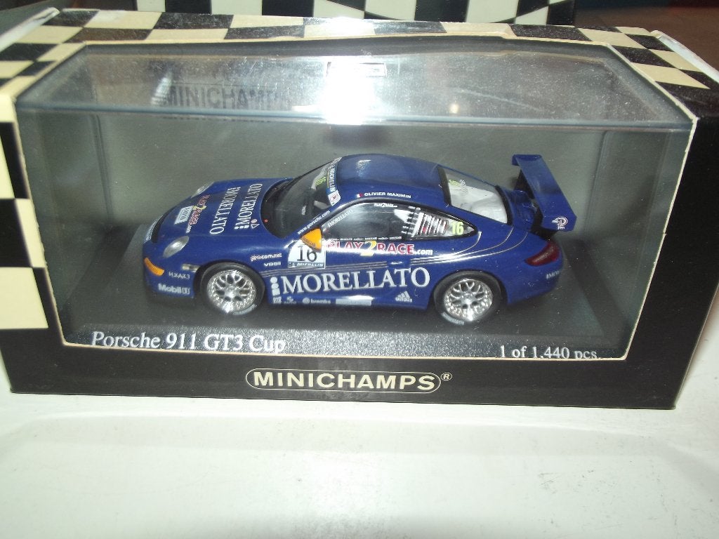 Porsche 911 GT3 Cup - Supercup 2006, Hobby en Vrije tijd, Modelauto's | 1:43, Ophalen of Verzenden, Zo goed als nieuw, Auto, MiniChamps