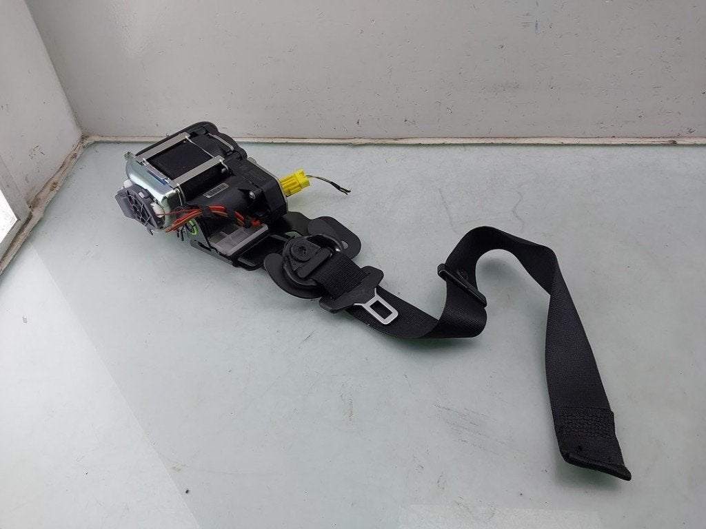 CEINTURE DE SECURITE AVANT GAUCHE BMW X5 (F15), Utilisé, BMW, Petuelring 130
80809  München, DE, Bayerische Motoren Werke AG