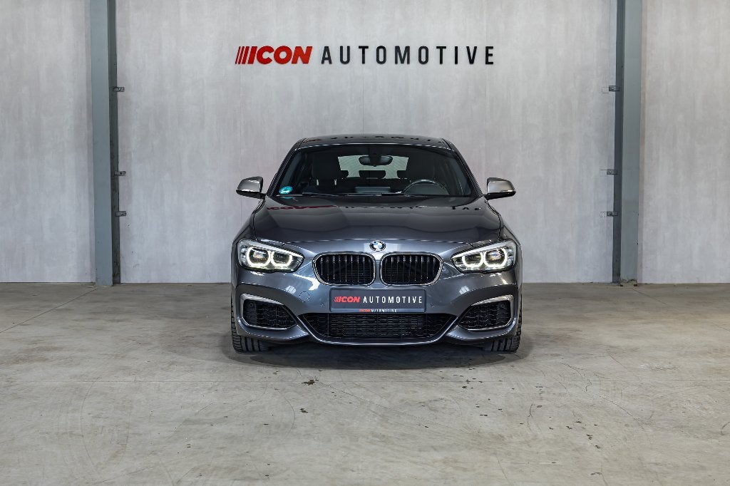 BMW 140 M140iAS - NAVPRO | HARMANKARDON | LED | RWD, Auto's, Dealer onderhouden, 1650 kg, Alcantara, 5 deurs
