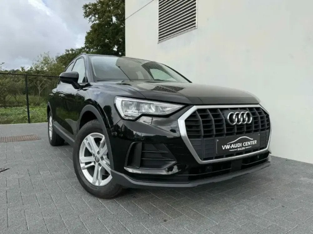 Audi Q3 Q3 35TFSI 150PK (bj 2020), Auto's, https://public.car-pass.be/vhr/26532310-4a96-473d-b62d-7eff9f53c250, Stof, 4 cilinders