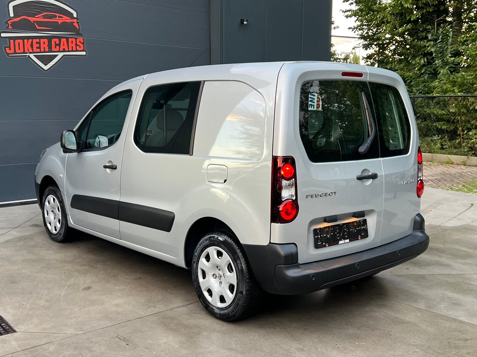 Peugeot Partner 1.6i Lichte Vracht Airco 1Ste Eigenaar, Autos, Achat, 4 portes, Entreprise, Entretenue par le concessionnaire