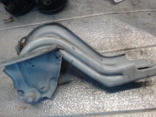 Charnière capot Fiat Ducato 3 2.3JTD 103 kw 2014 LP/15198, Autos : Pièces & Accessoires, Enlèvement, Utilisé, Fiat