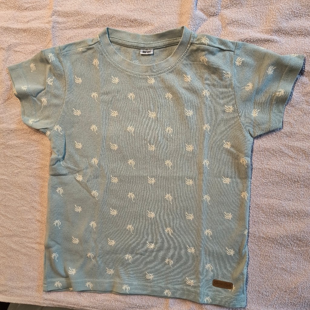 T-SHIRT, Kinderen en Baby's, Kinderkleding | Maat 98, Ophalen, Zo goed als nieuw, Jongen, Shirt of Longsleeve